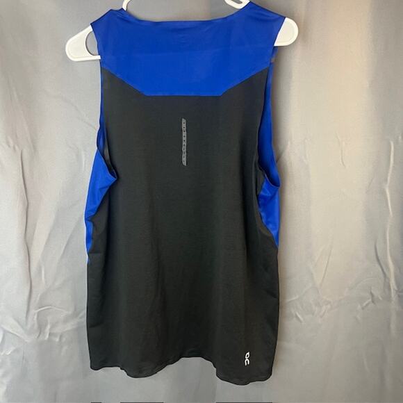 On Running Men's M Performance Tank Top Blue Reflective Lightweight Athletic - Picture 2 of 6